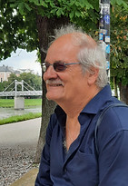 5bf00a0d-5ec6-44ed-a9c3-d8146560ecee.jpg
