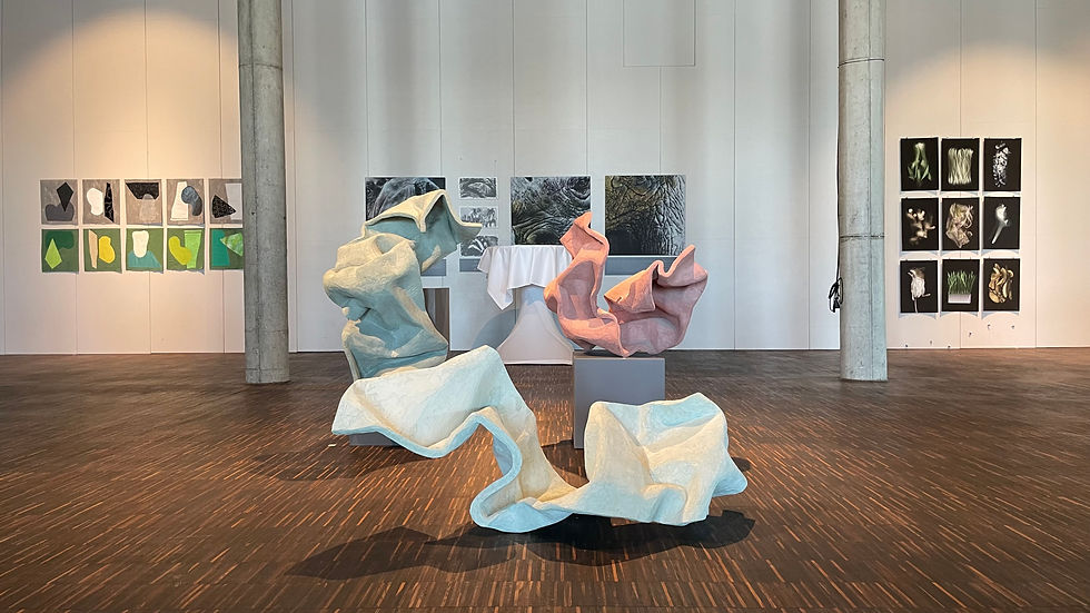 Simply two Ausstellung.jpeg