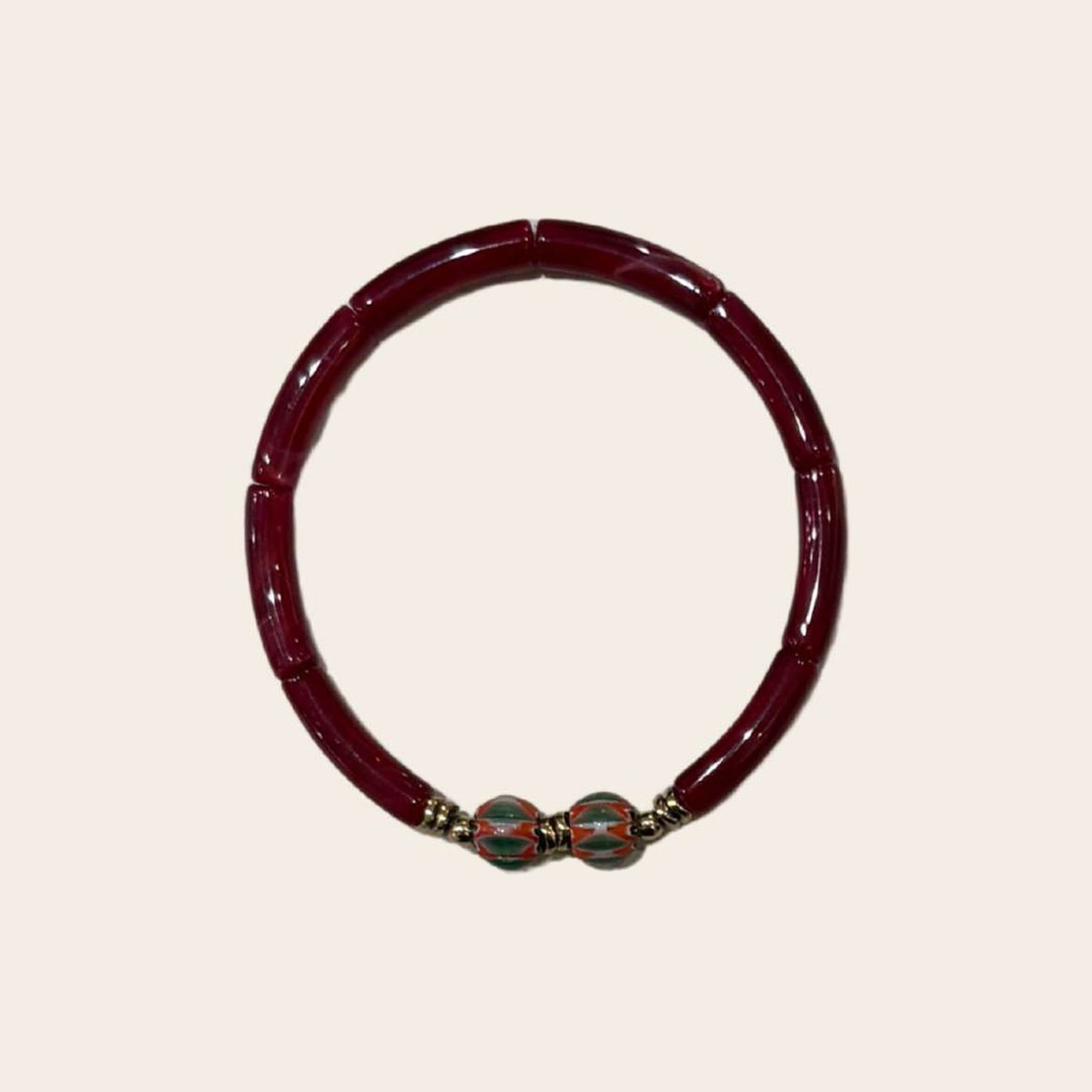 Bracelet Carvi Small · perles rouges et vertes
