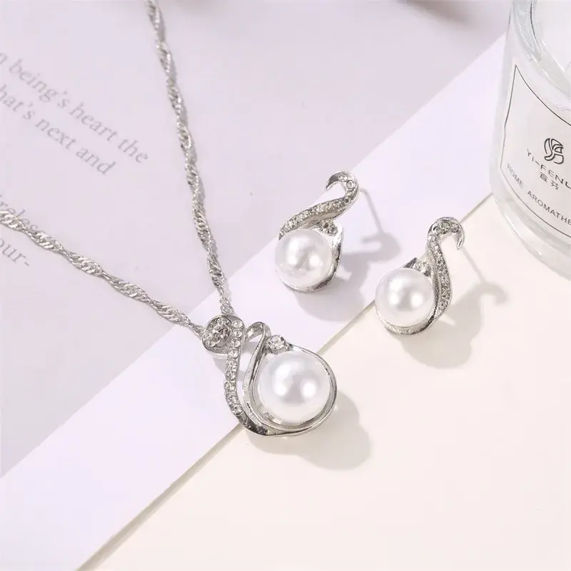 Thumbnail: Lustrous Pearl Jewellery Set for Her