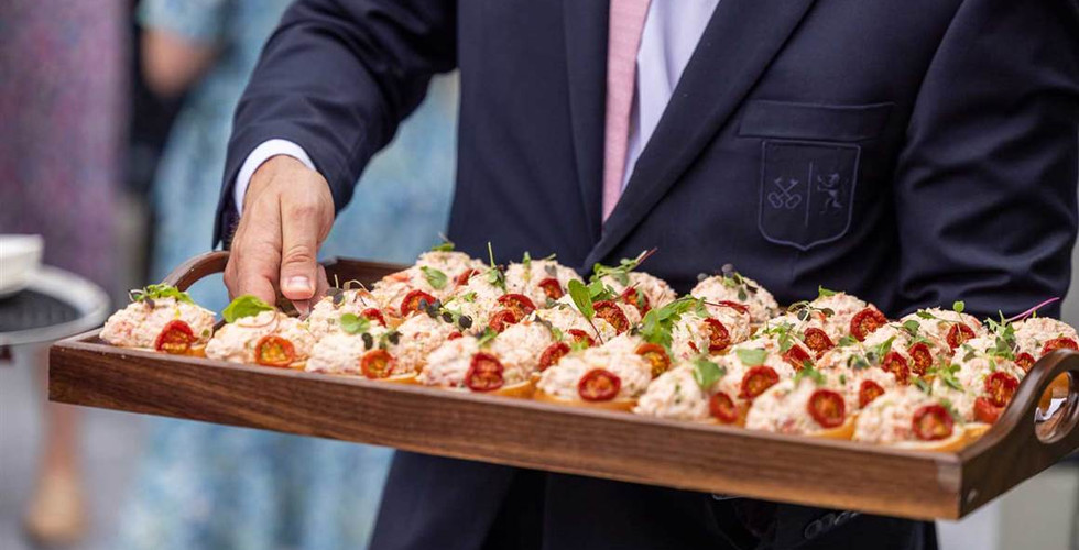 #11. 04-10-2024. No uniform jacket name badge?