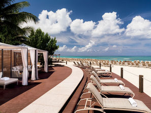 The Ritz-Carlton Grand Cayman Resort