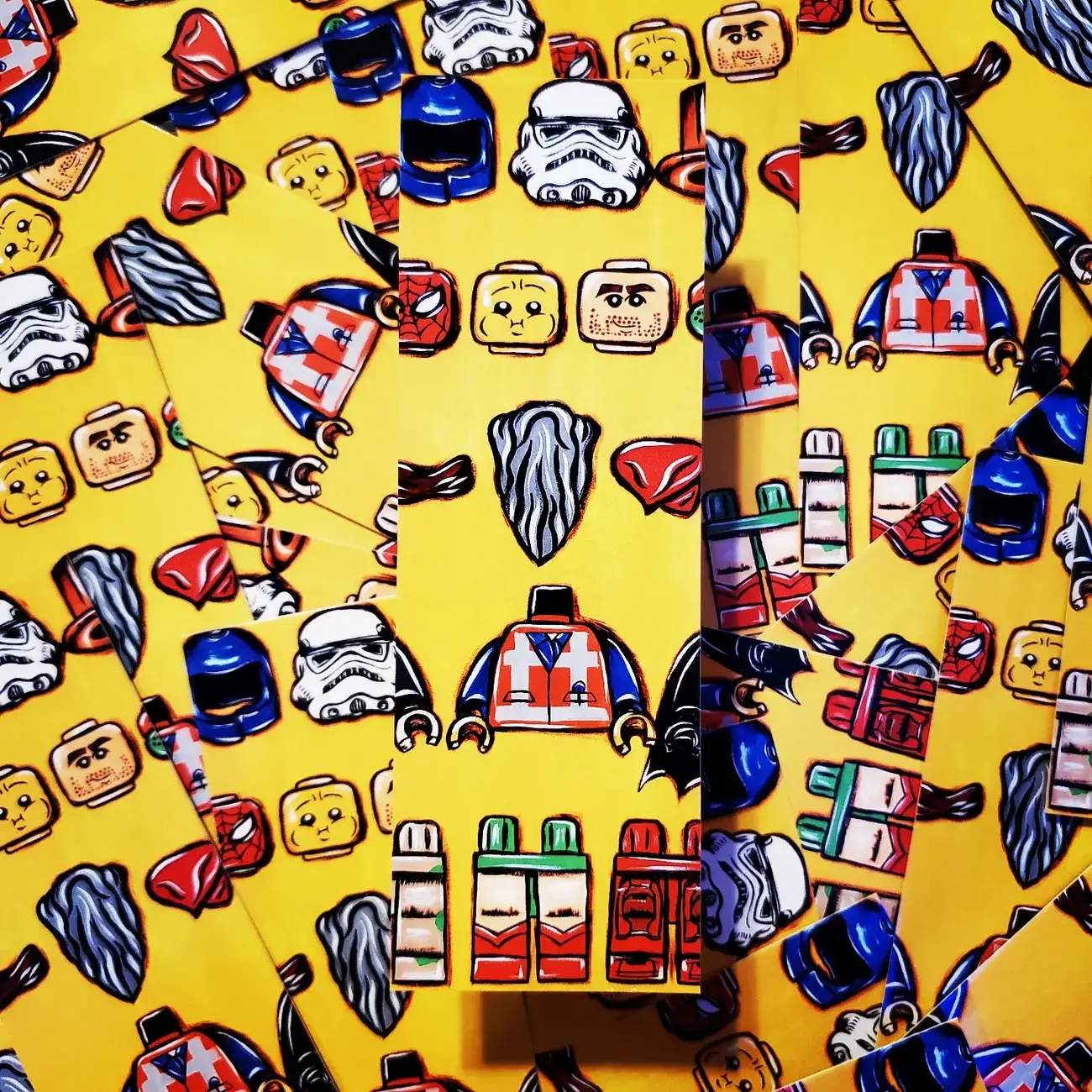 "MINI FIG MAKER" BOOKMARK