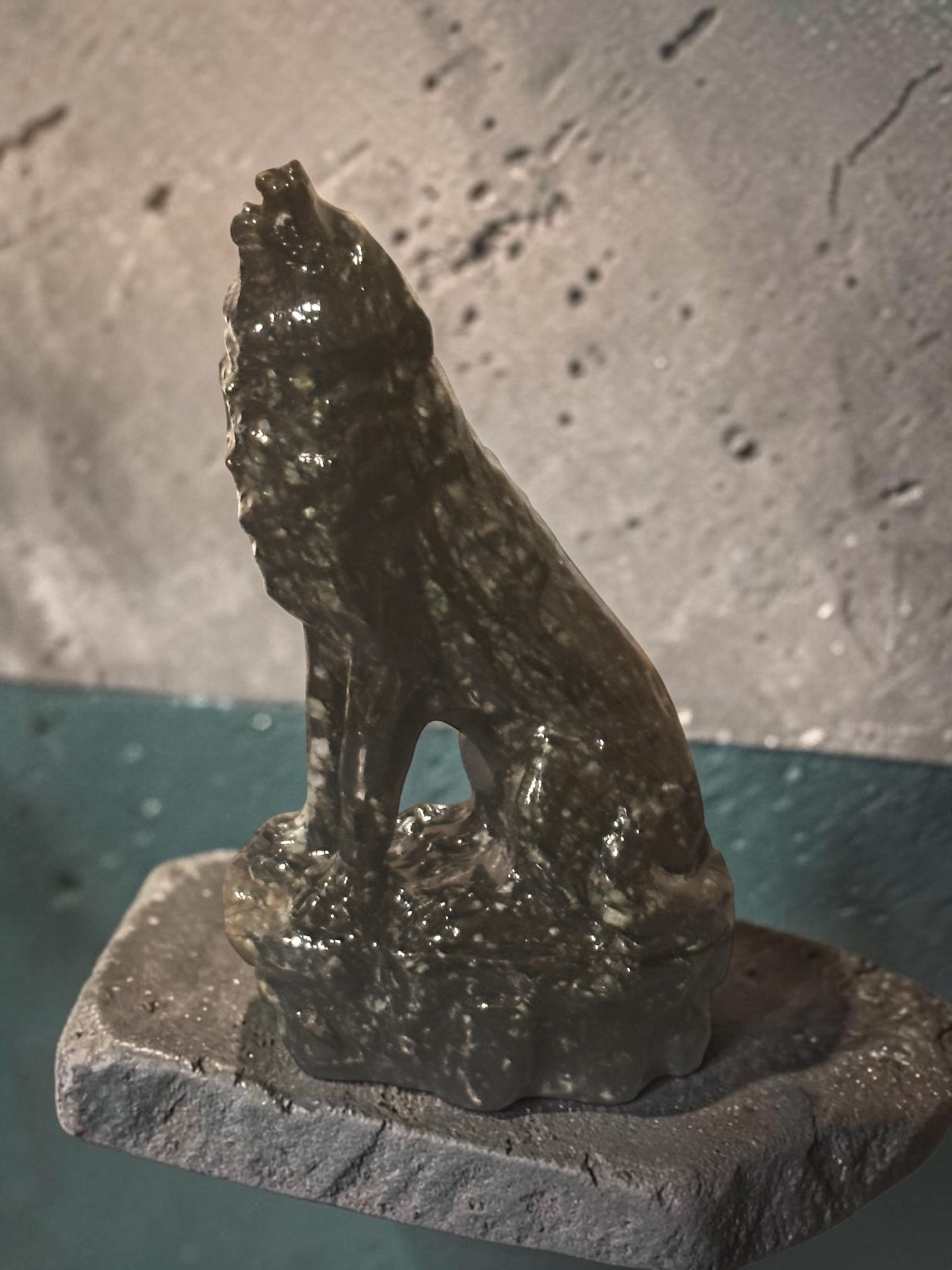 Nephrite jade wolf carving hand carved