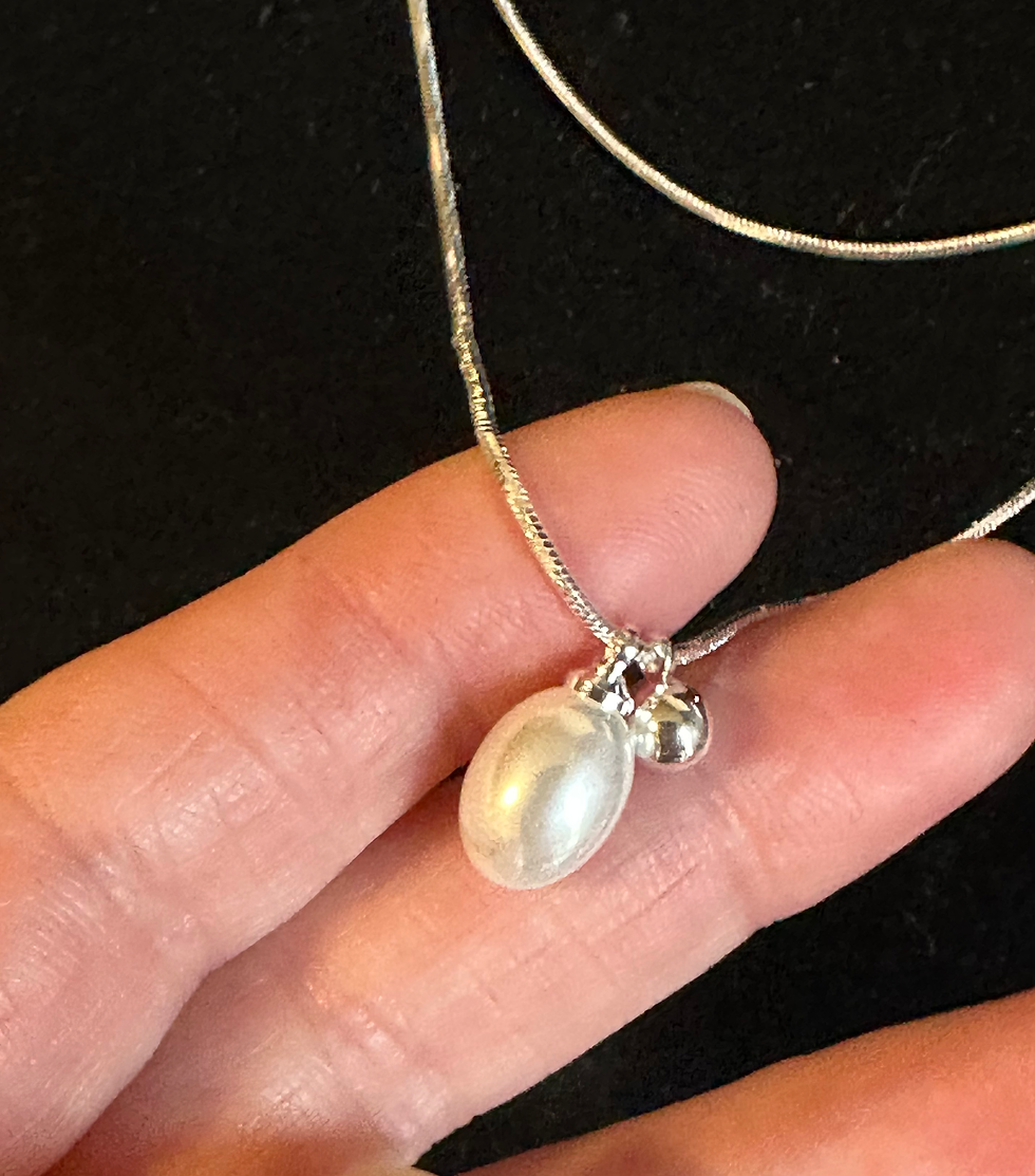 Stunning sterling silver double chain with pearl