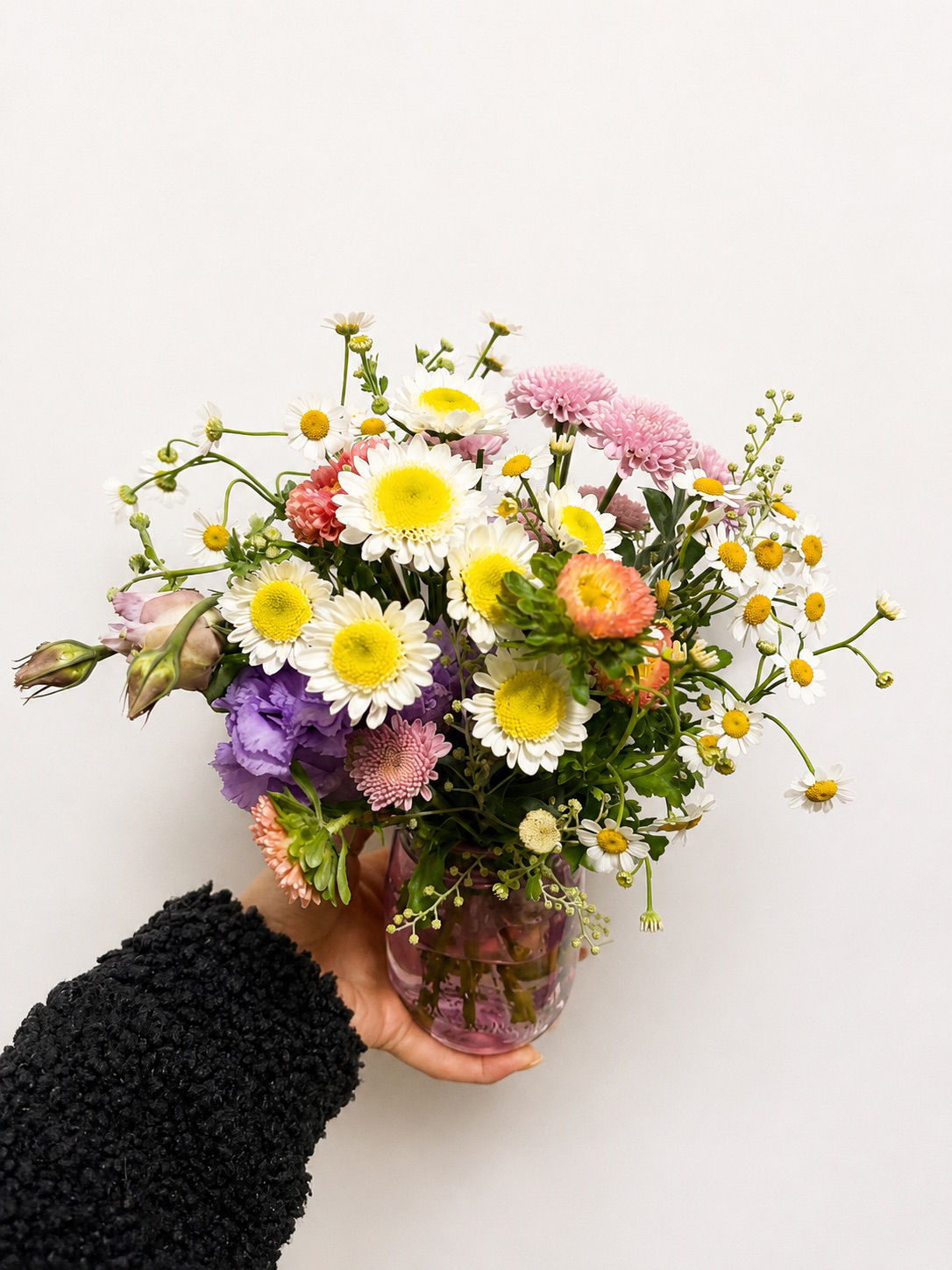 Stall pick up - Small vase flowers 