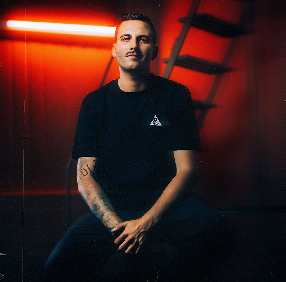 Portrait Oliver Ospelt Fotograf und Videograf