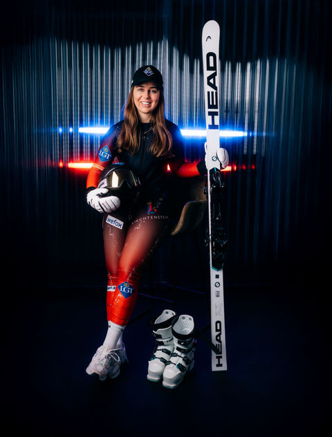 Sportportrait Skifahrerin Christina Bühler fotografiert von Oliver Ospelt