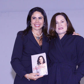 UNA VIDA PLATINO DE GLORIA CALZADA