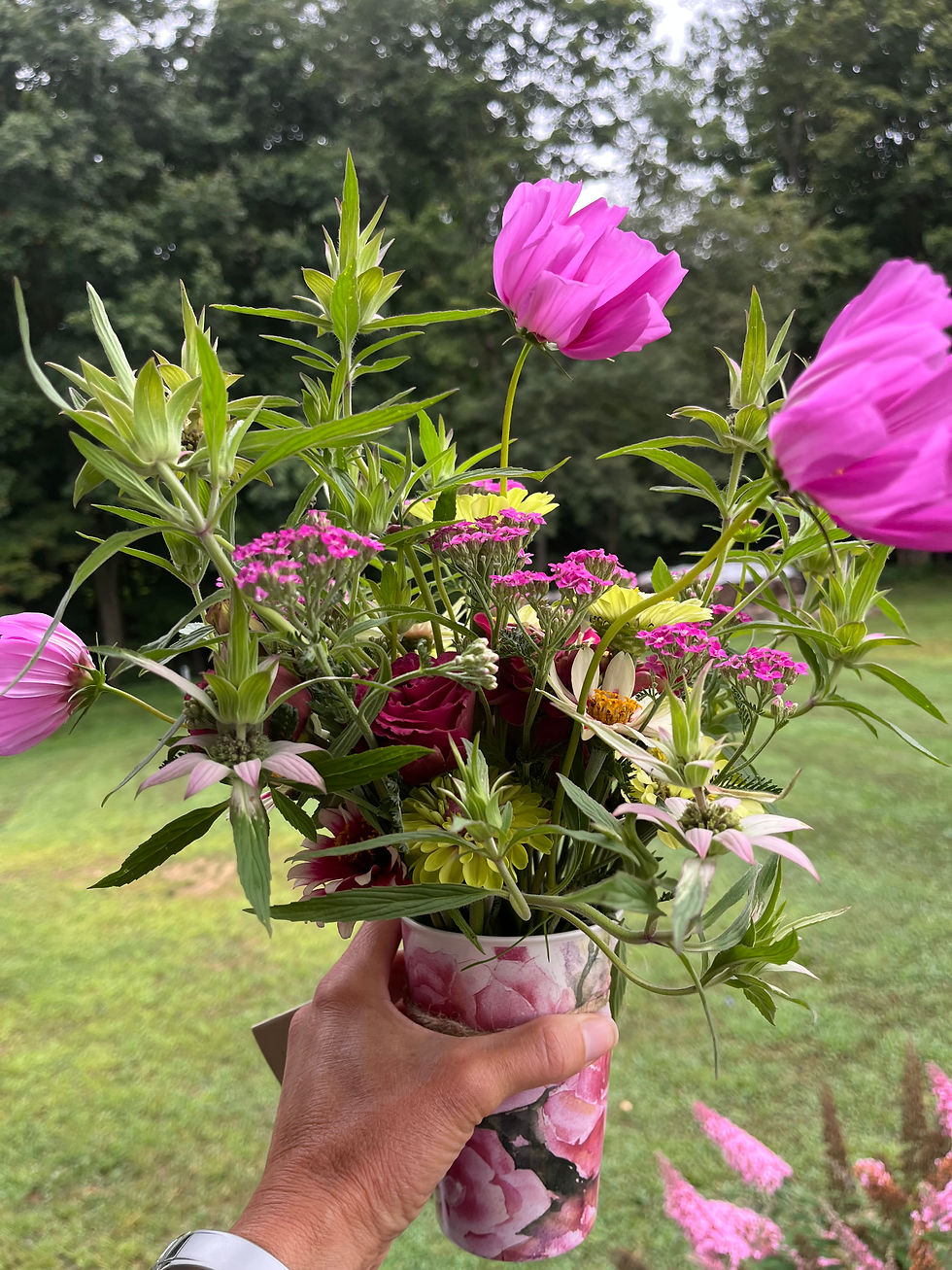 Thumbnail: Mug arrangement