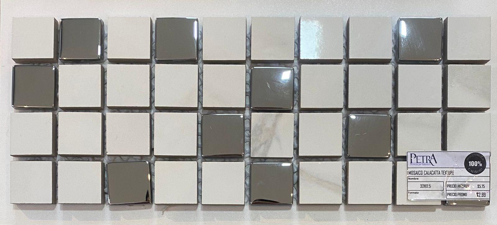 Mosaico Calacatta Texture