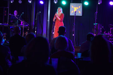 Our wonderful cast of 'In Focus' @ The Factory Live, Worthing in September 2025