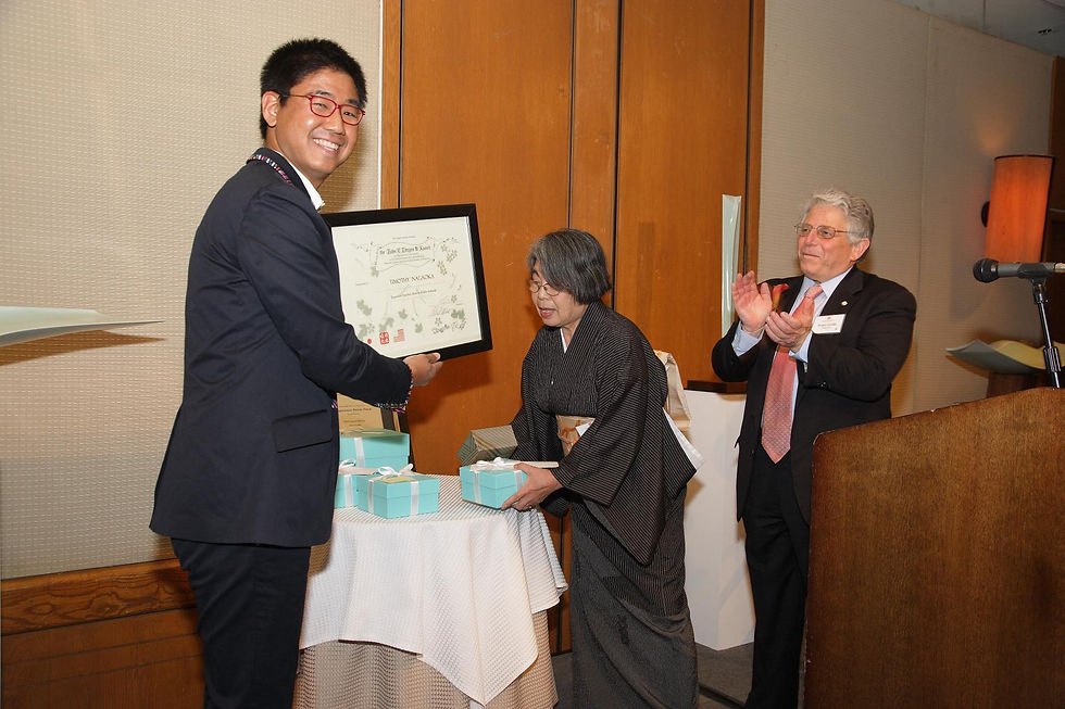 2009 Thayer Award Winner