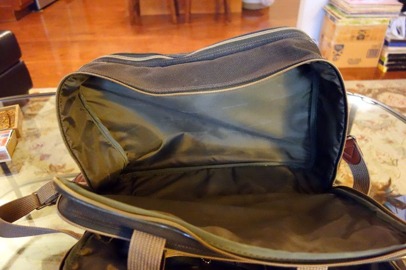 Thumbnail: American Tourister Shoulder Bag