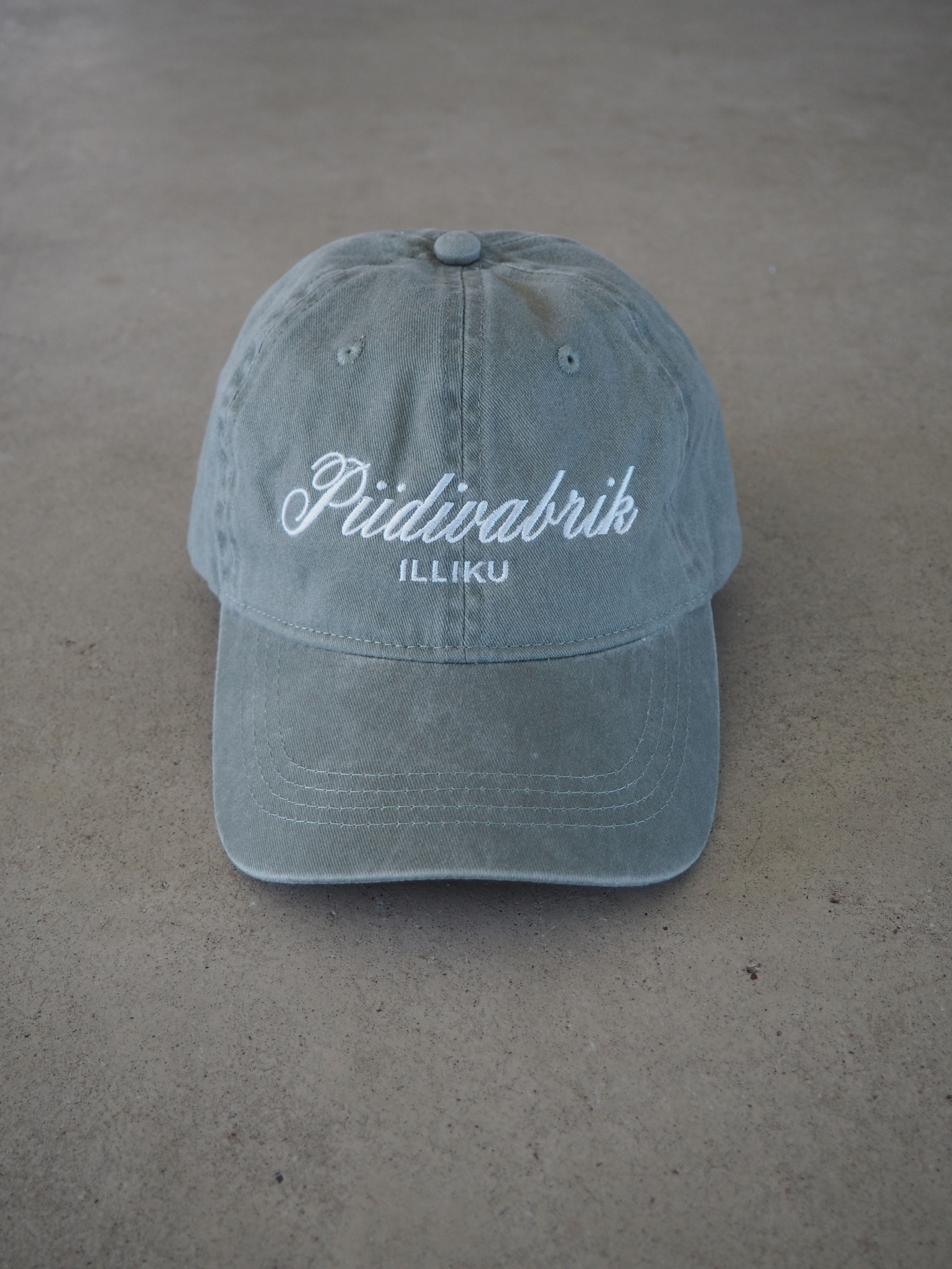 Faded Cap