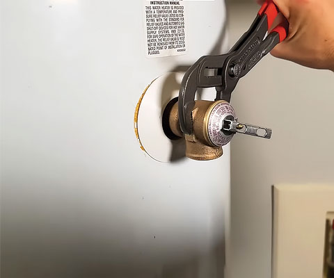 Emergency Plumbing Sunbury - Leaking Hot Water System