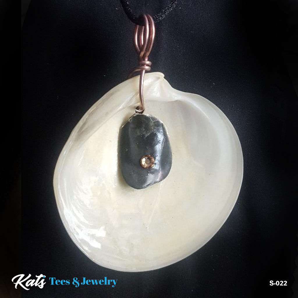 Adorned Shell pendant - white and black w copper swarovski and wirework