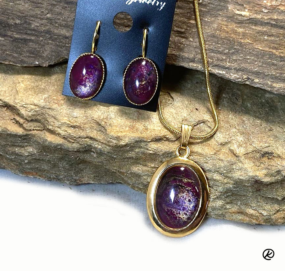 Thumbnail: Small oval pendant with purple and gold poured acrylics