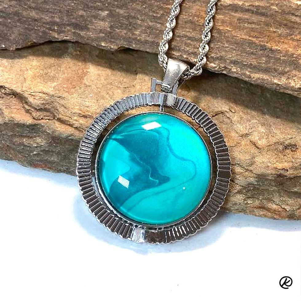 Thumbnail: Reversible pendant with poured acrylics