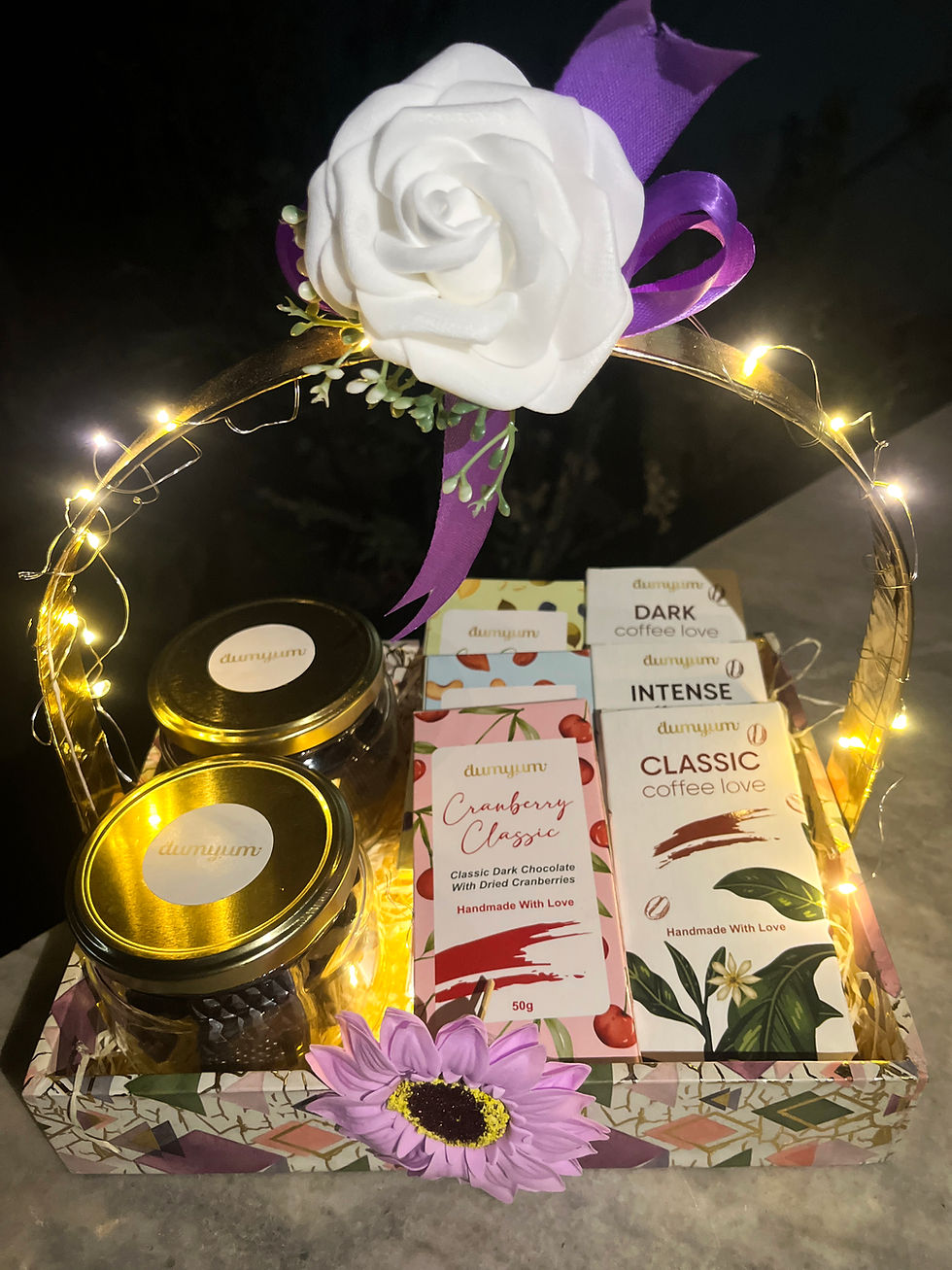 Thumbnail: Dumyum Dreamy Delights Hamper