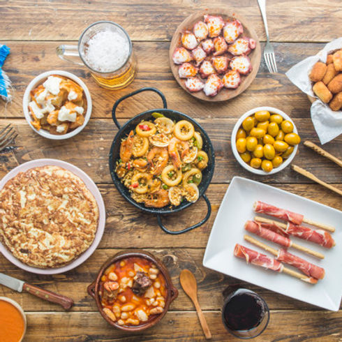 comida-tipica-espanola_136346-1762.jpg