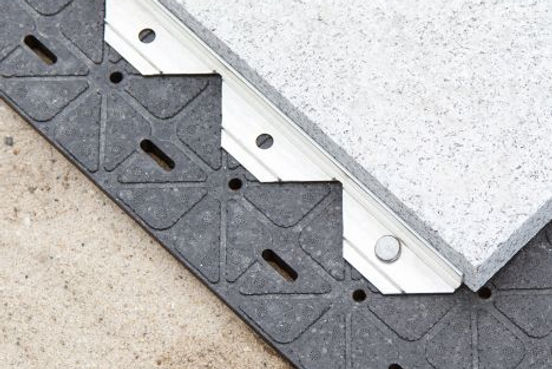 techniseal_aluminium_landscape_edging_on