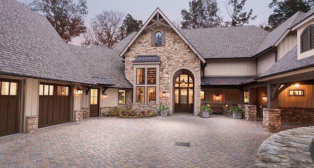 court-tranquility-cliffs-falls-lake-keow