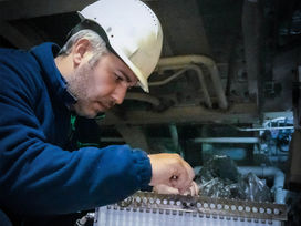Ensuring Maximum Performance in Cylinder & Mechanical Lubricator Maintenance