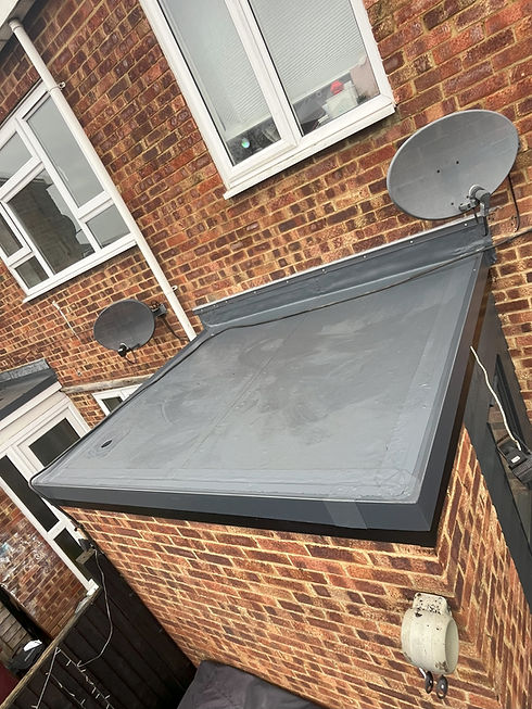 flat roofing.jpeg