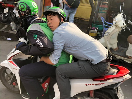 Dở khóc dở cười cùng những cuốc xe ôm công nghệ có “1-0-2”