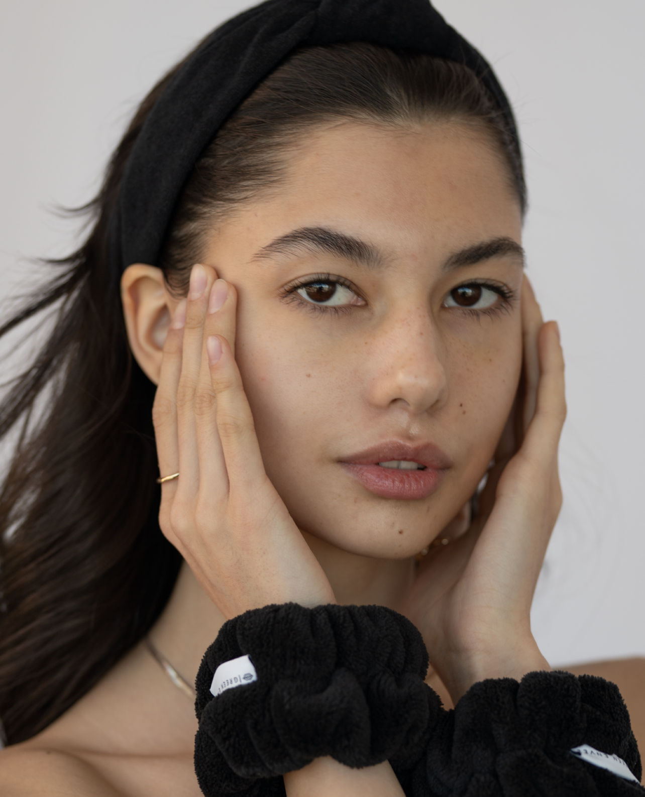 Green Envee Headband & Wristbands