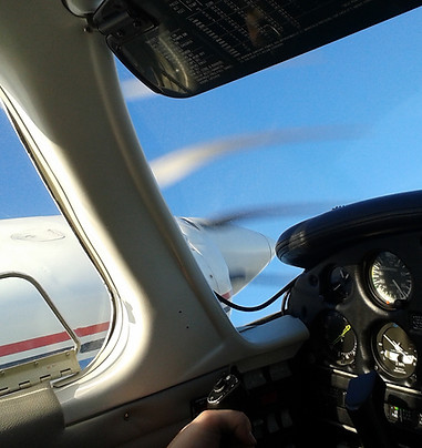 Escuela de Vuelo, Curso Piloto Privado, Comercial, Instrumentos, Aeropuerto Carrasco, Montevideo, Uruguay