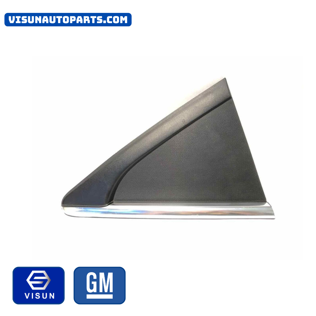 P95991483 ỐP TAM GIÁC SAU BÊN PHỤ (RH, CÓ MẠ) CRUZE