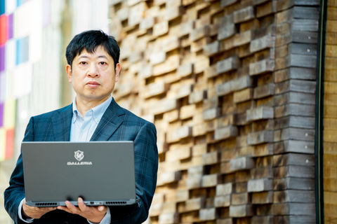 男性のビジネス写真