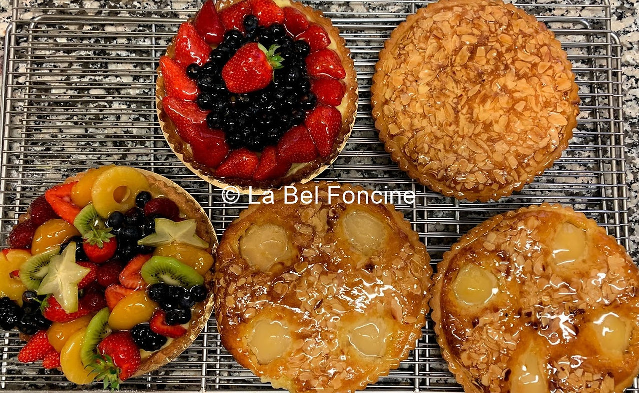 Bakery and pastry Foncine-le-haut La-Bel-foncine croissant bread - holiday rental shops mountain gite jura