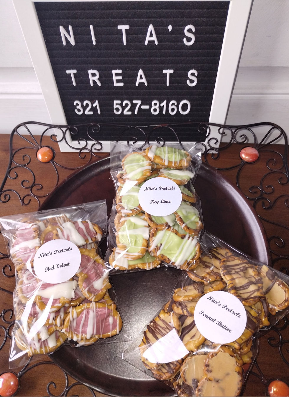 Thumbnail: Bowtie Pretzels