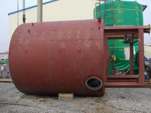 폴리우레아 시공사례:케미칼 탱크 보호코팅(내산성 코팅)(For chemical resistance in storage tank)