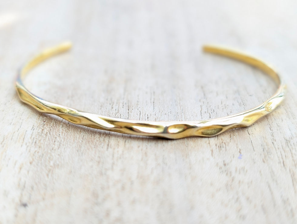 Thumbnail: Stylish Textured Cuff Bracelet in gold plated 925 silver