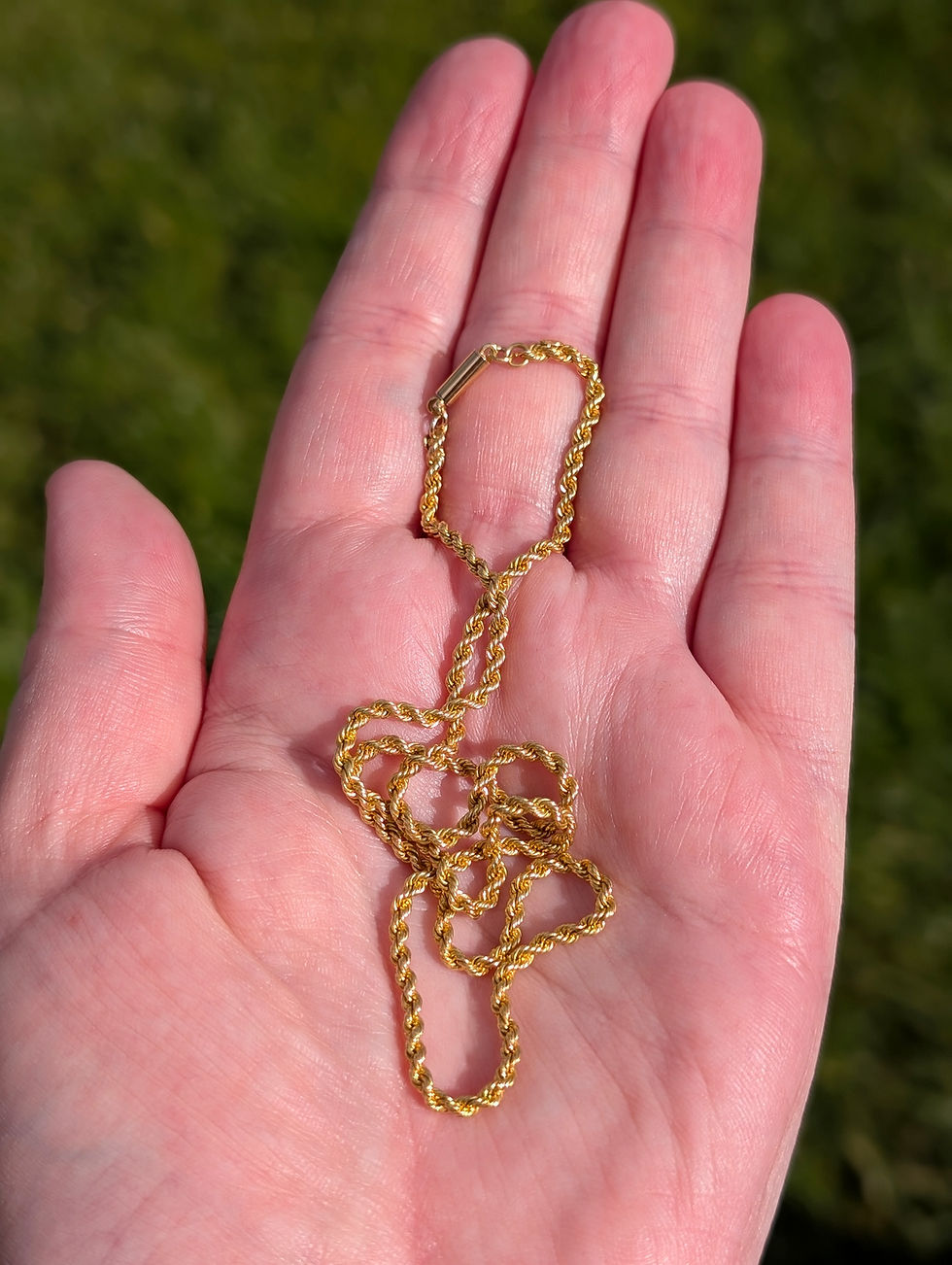 Thumbnail: Antique Prince of Wales Double Twist yellow Gold Chain necklace with barrel clasp