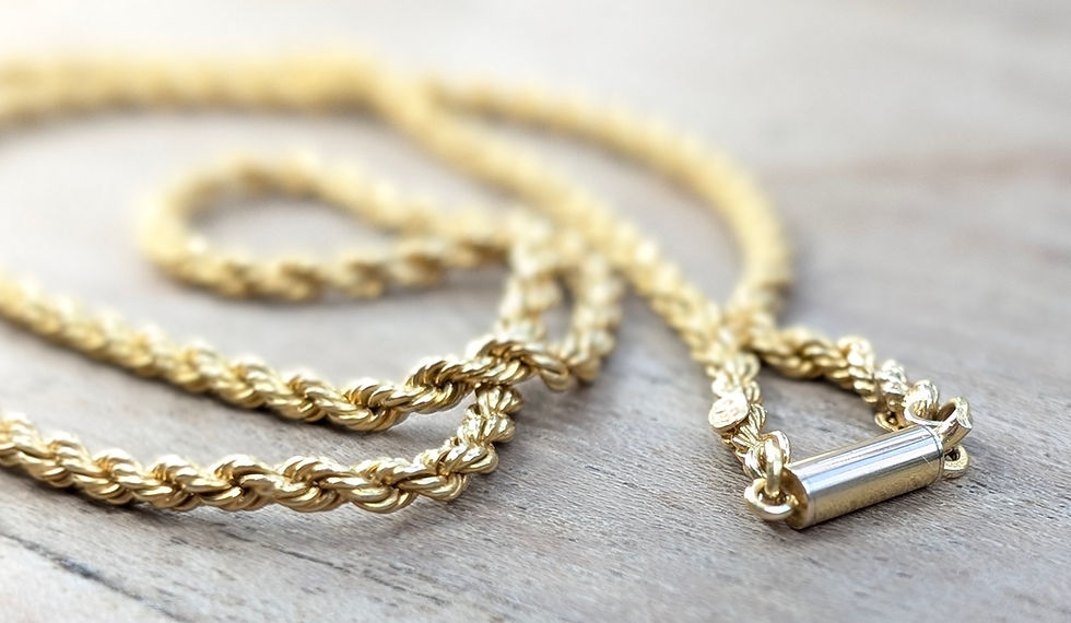 Thumbnail: Antique Prince of Wales Double Twist yellow Gold Chain necklace with barrel clasp
