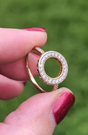 Thumbnail: Sparkly Hearts of Pandora Halo Gold Plated Ring