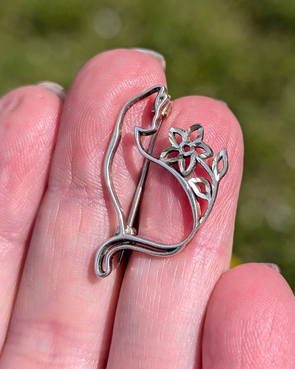 Vintage Silver Cat with Flower Brooch