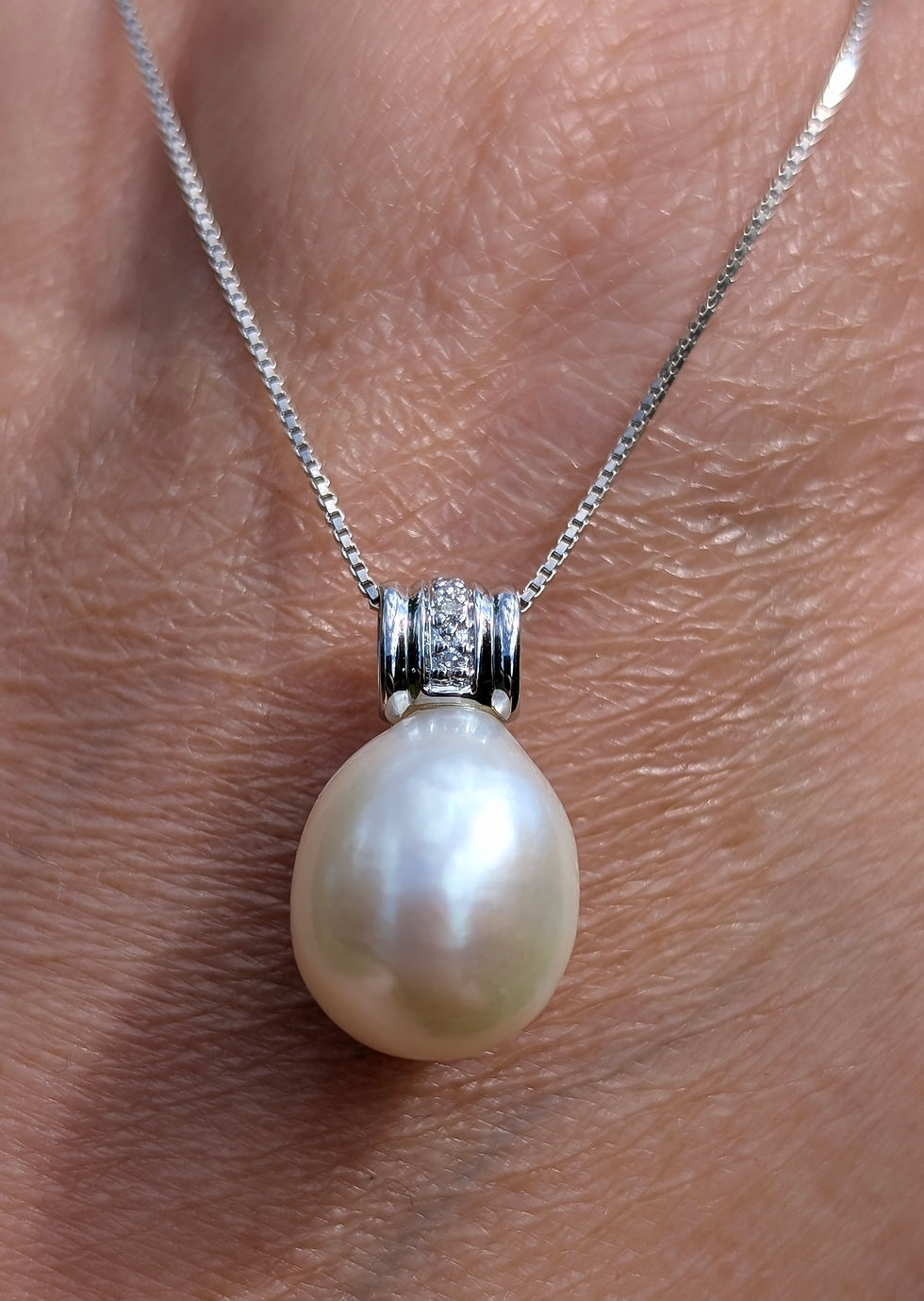 Thumbnail: Exquisite Freshwater Cultured Pearl and Diamond Drop Necklace and Earring Set in white gold