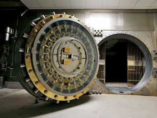 To Spur Small Business, First Free the Banks