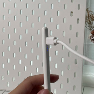ปากกา Stylus V.4 ชาร์ตได้ง่าย ผ่านสายชาร์ต USB-C