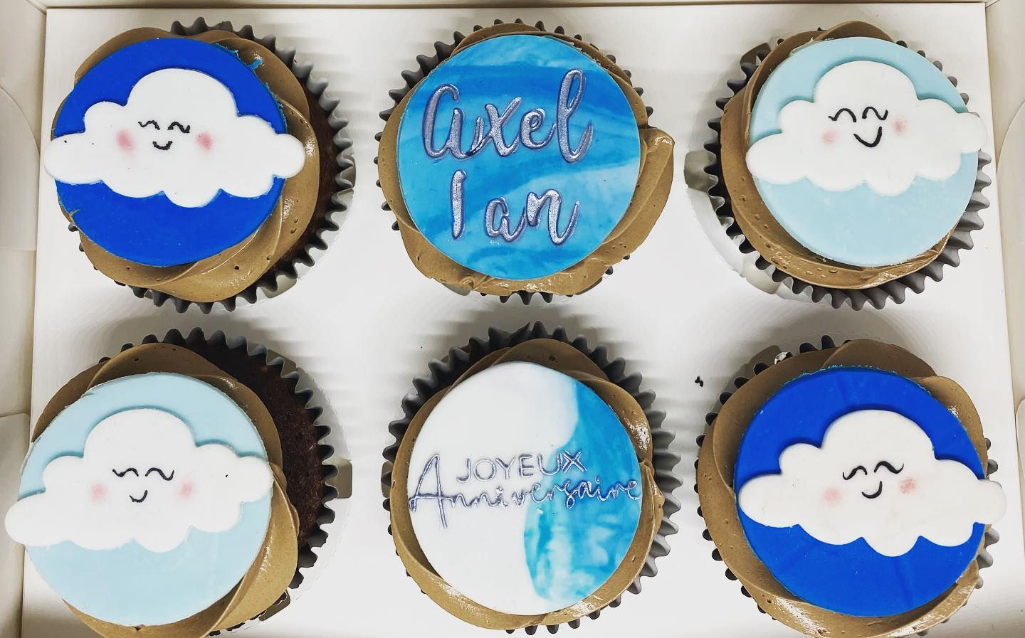 Box cupcakes nuages x 12