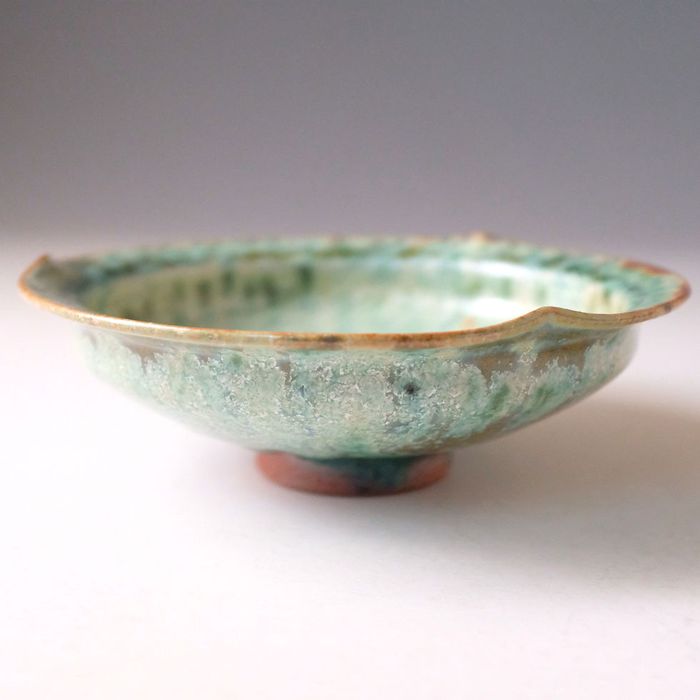 Thumbnail: High-footed serving plate