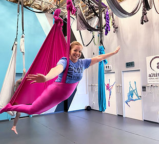 Diane Baker_edited.jpg