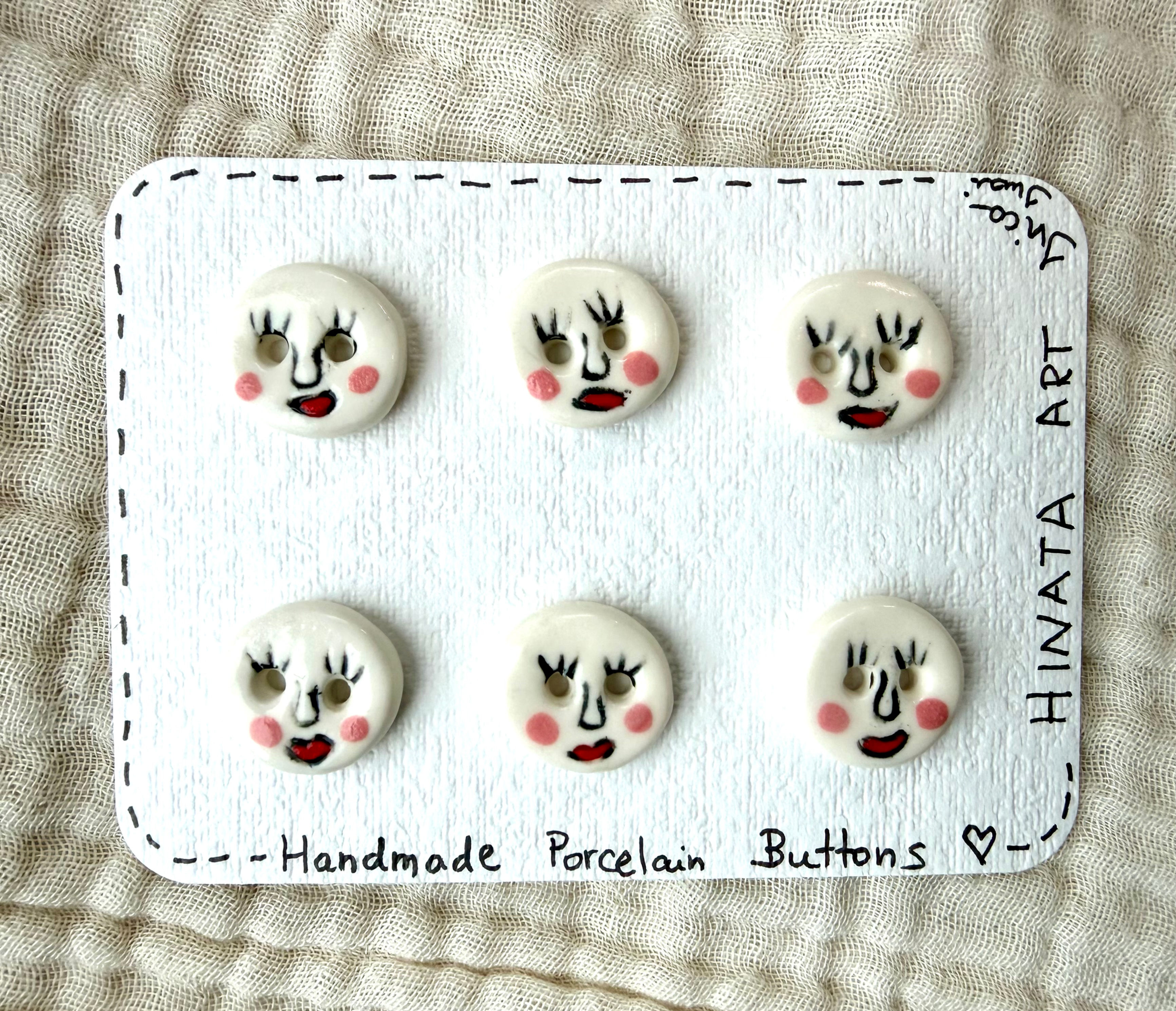 Porcelain buttons: CUTE GIRLs 磁器ボタンかわいい女の子