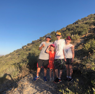 Family on the hunt!
